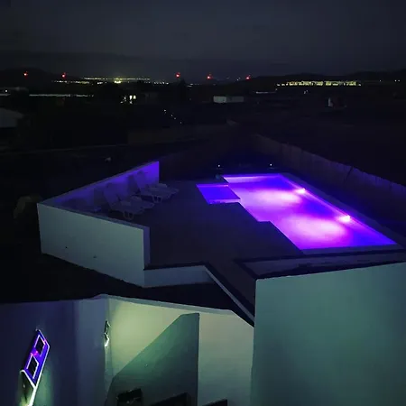 ホームステイ Verano Compartidos Villaverde